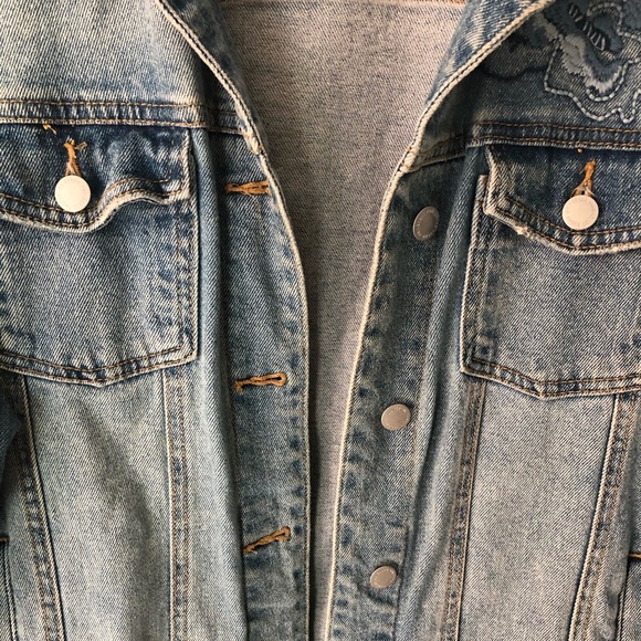 ❌SOLD❌ Universal Thread Denim/Jean Jacket - Picture 6 of 11